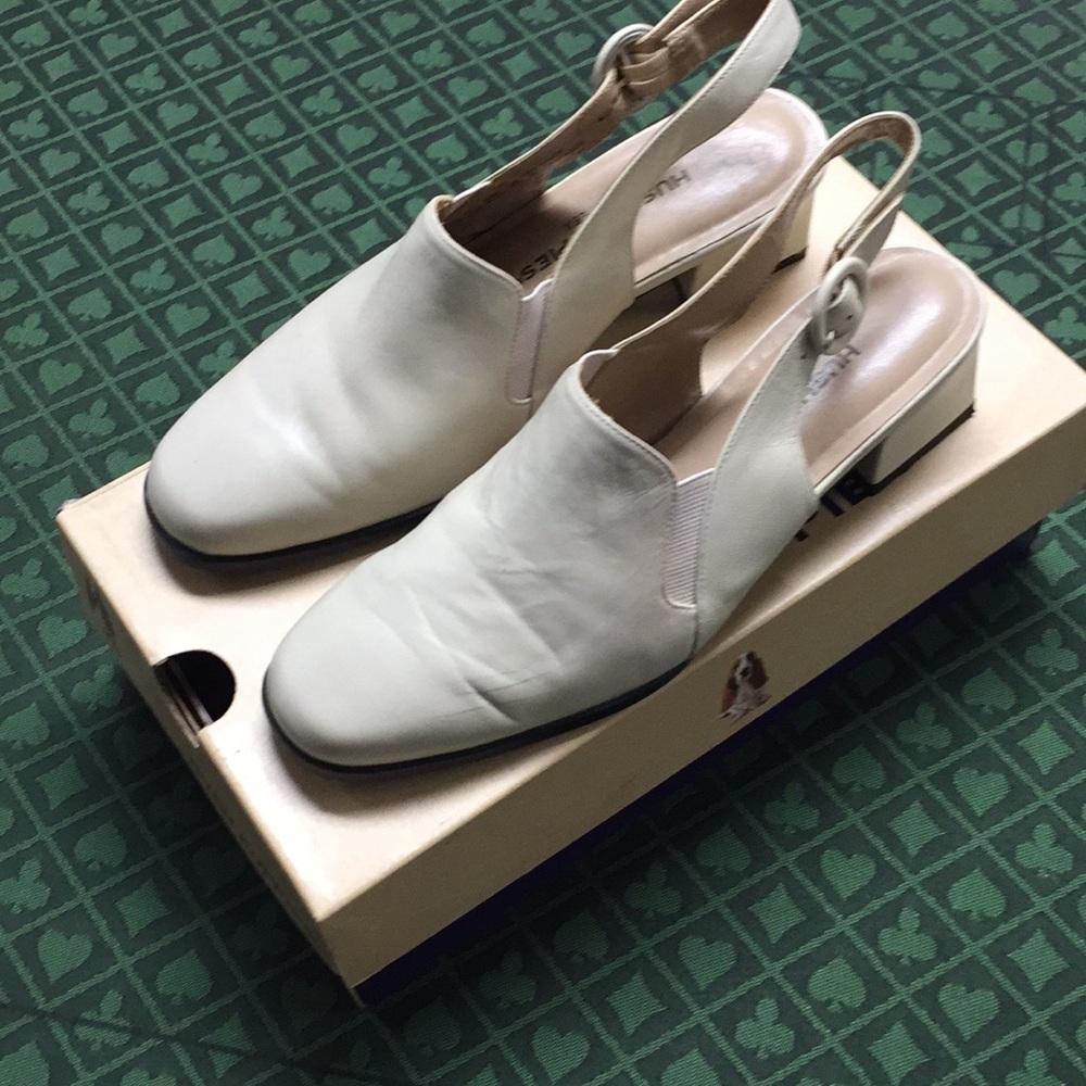 Women’s hush puppy sandals size 7 1/2